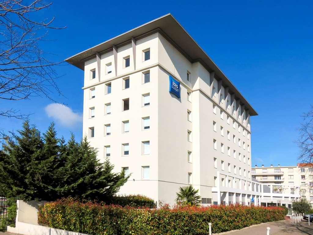 Ibis Budget Lyon Вийёрбан Экстерьер фото